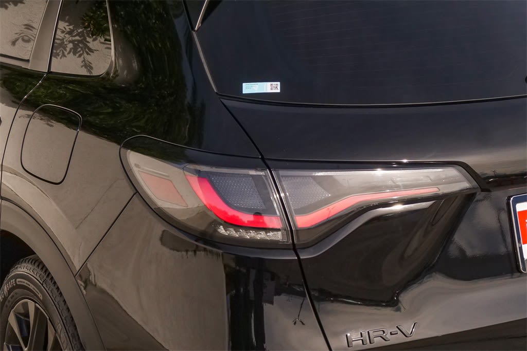 Thumbnail: 2023 Honda HR-V - 21