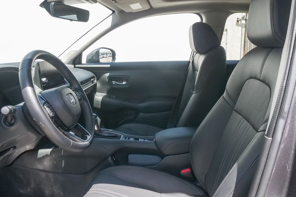 Thumbnail: 2025 Honda HR-V - 10