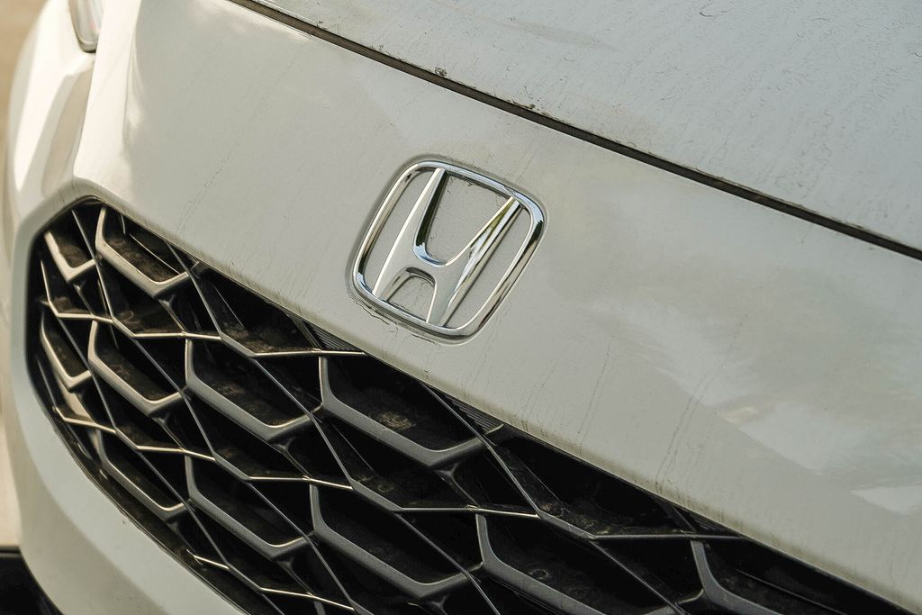 Thumbnail: 2027 Honda HR-V - 6