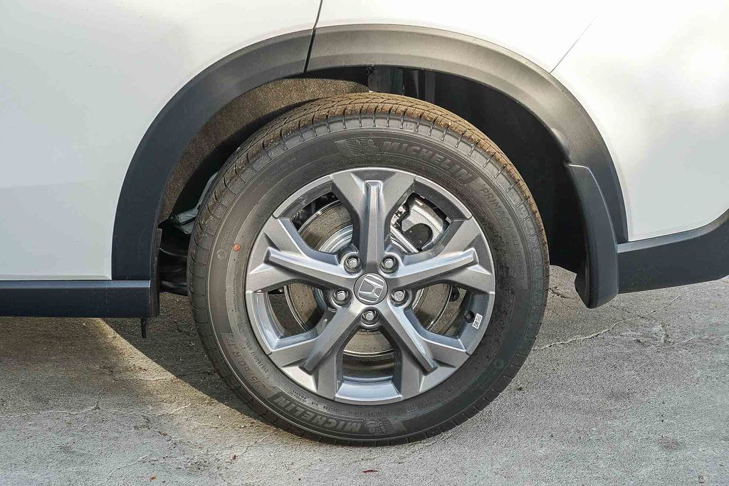 Thumbnail: 2027 Honda HR-V - 21