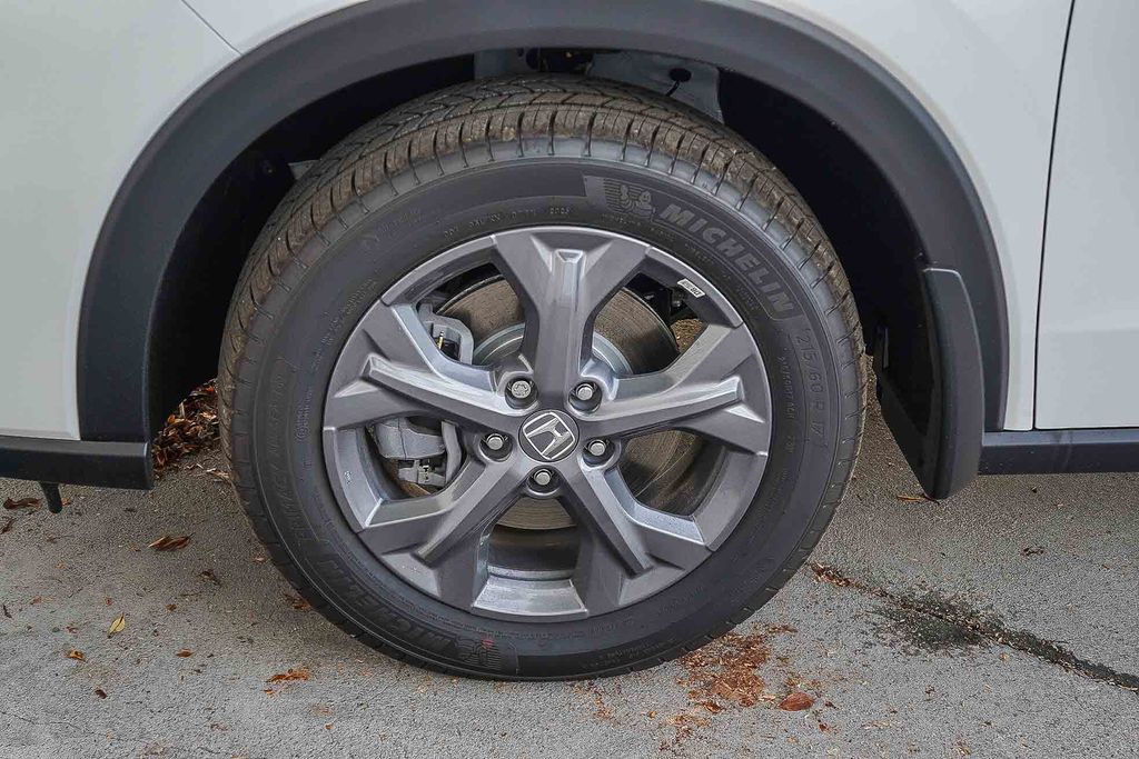 Thumbnail: 2027 Honda HR-V - 7