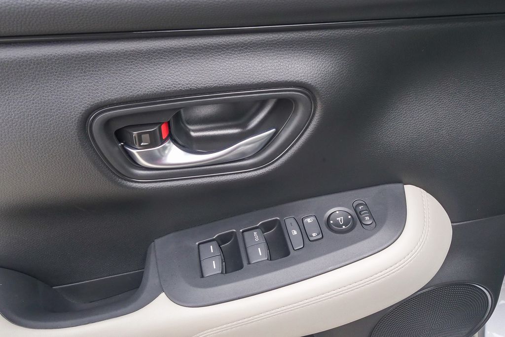 Thumbnail: 2026 Honda HR-V - 21