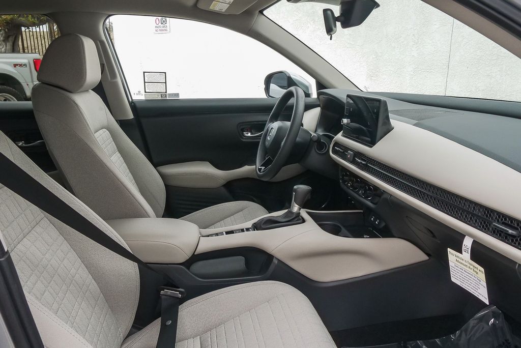 Thumbnail: 2026 Honda HR-V - 9