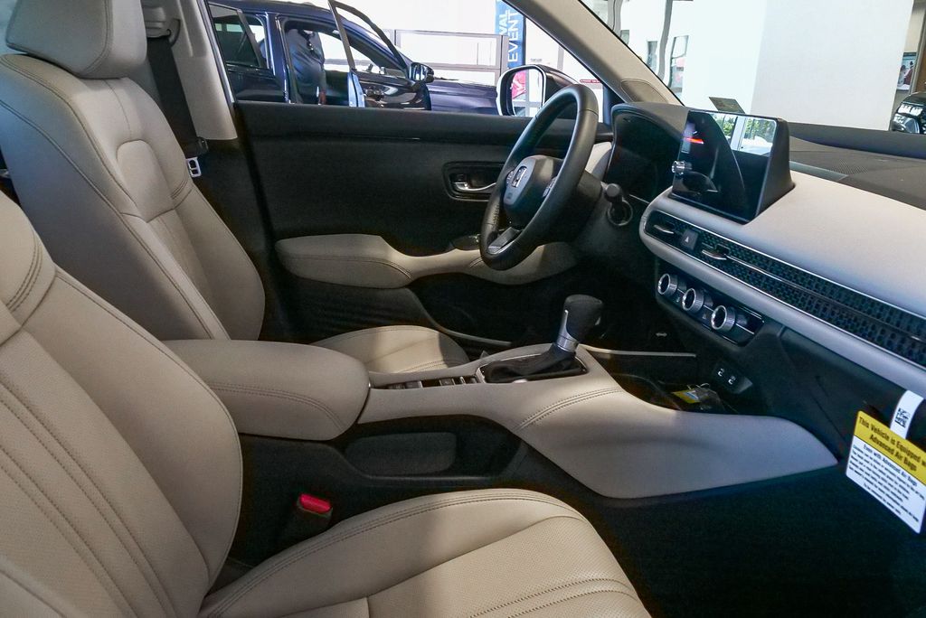 Thumbnail: 2027 Honda HR-V - 9