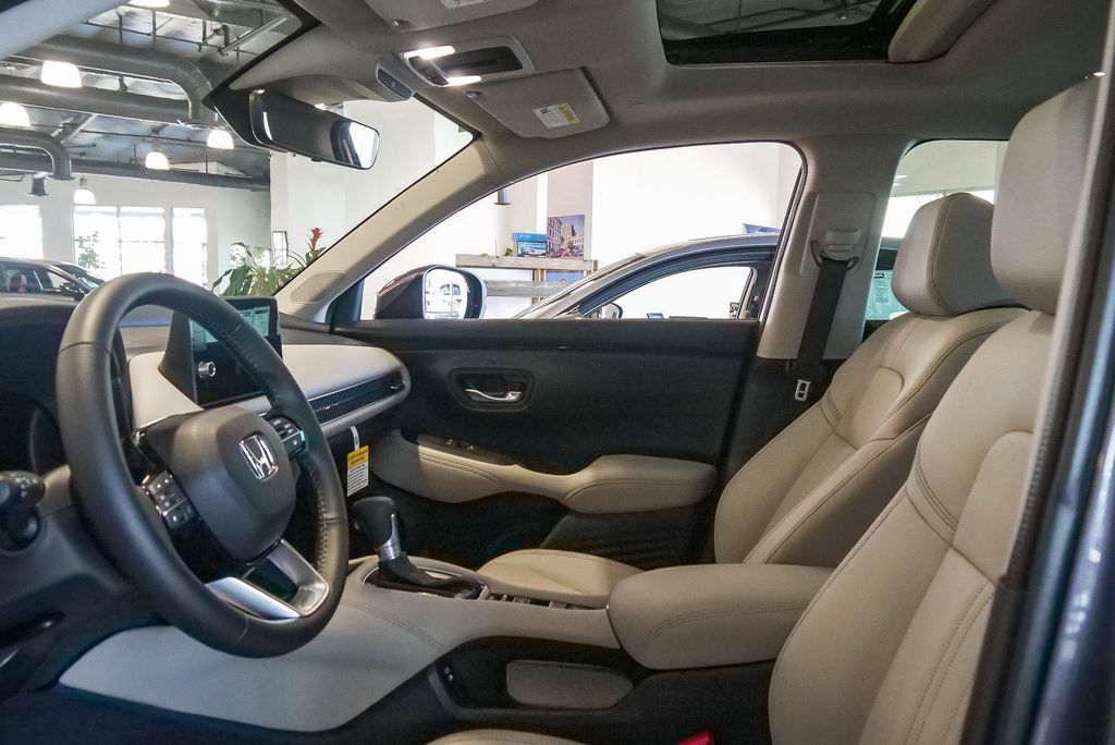 Thumbnail: 2027 Honda HR-V - 10