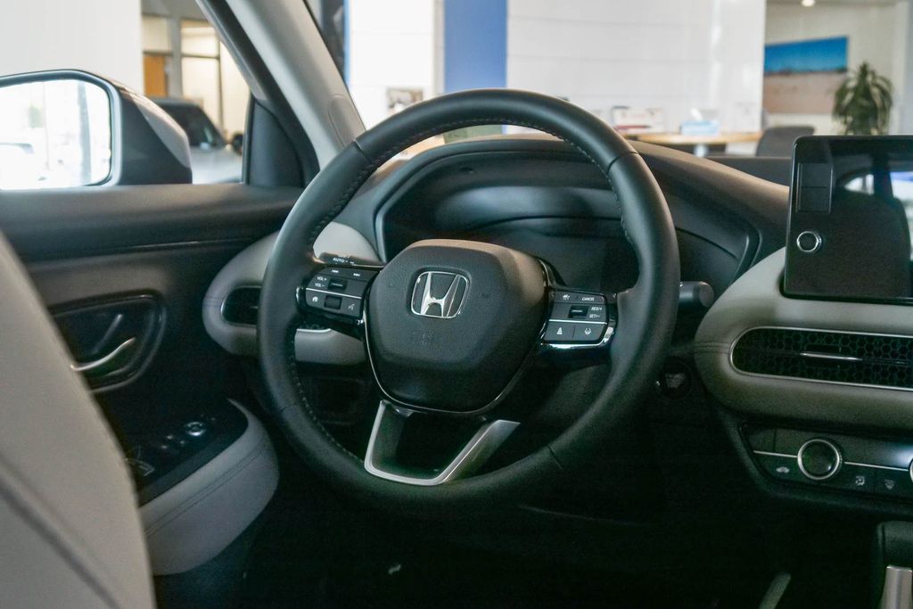 Thumbnail: 2027 Honda HR-V - 6