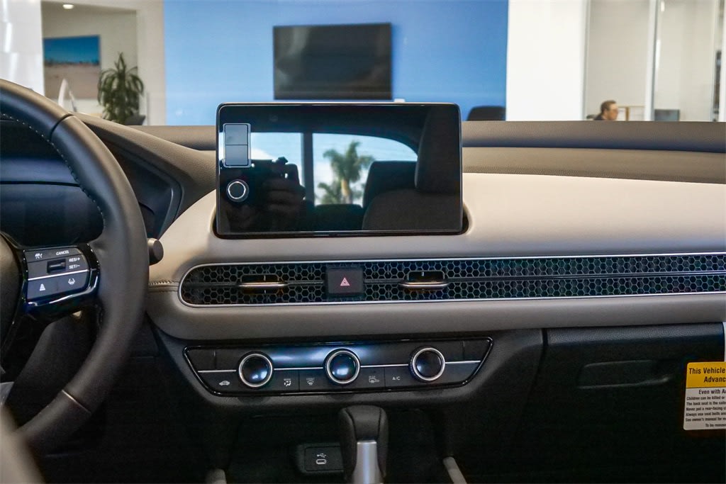 Thumbnail: 2026 Honda HR-V - 10