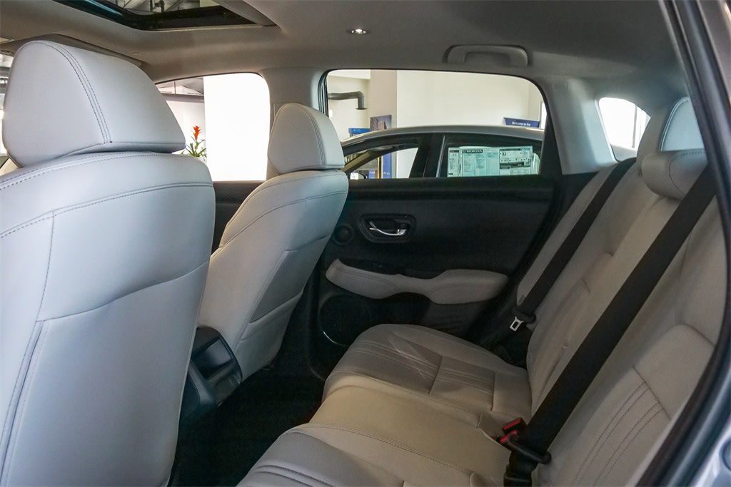 Thumbnail: 2026 Honda HR-V - 9