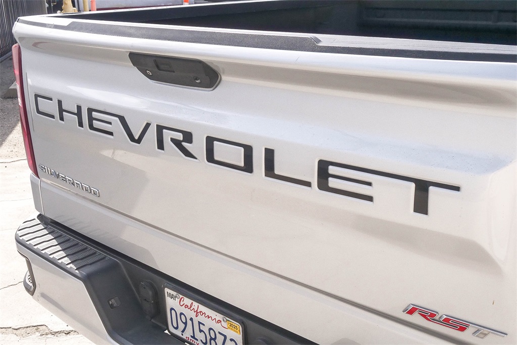 2020 Chevrolet Silverado 1500 RST 11