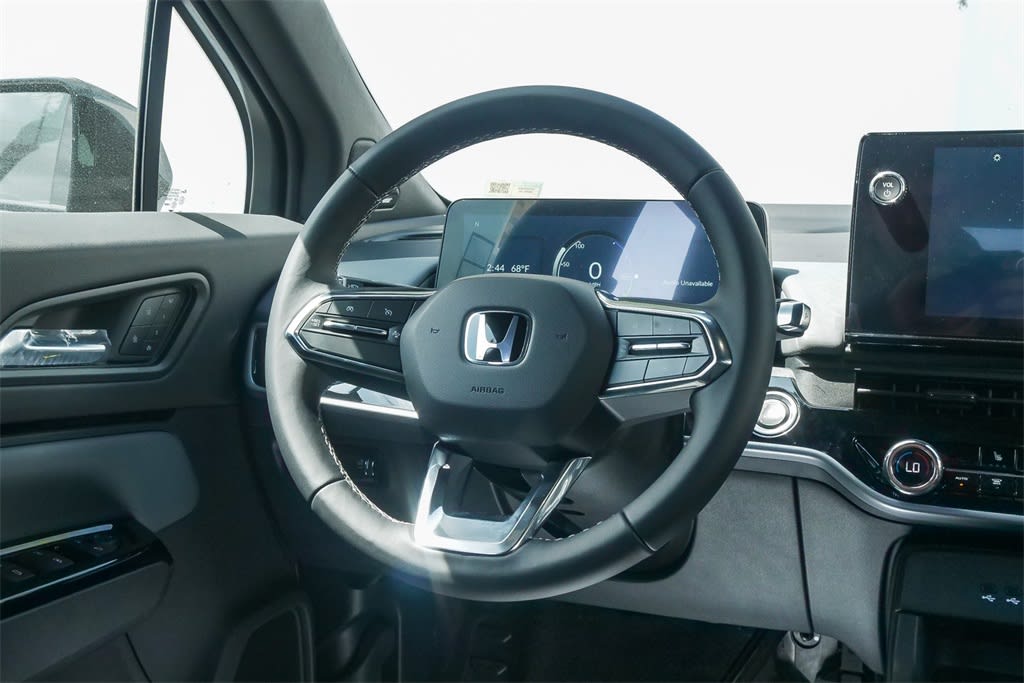 2025 Honda Prologue Touring 11