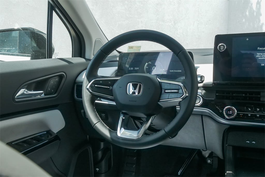 2025 Honda Prologue Touring 11