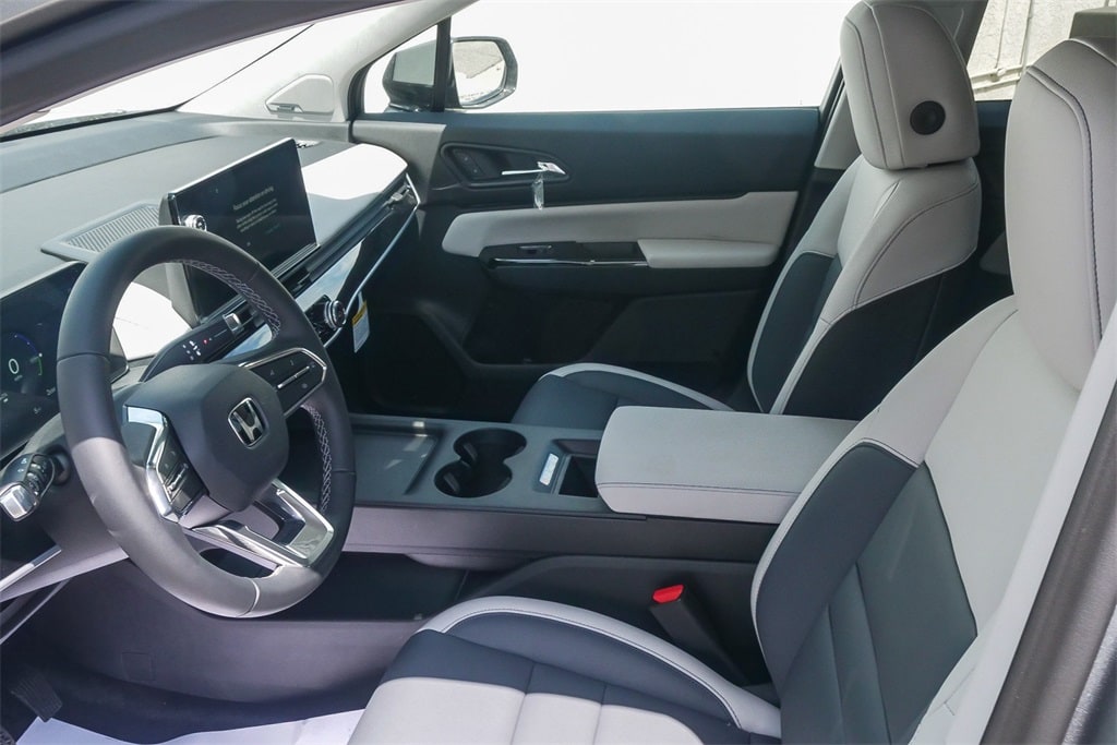 2025 Honda Prologue Touring 9