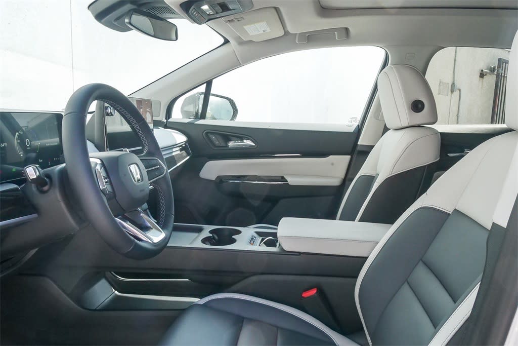 2025 Honda Prologue Touring 8