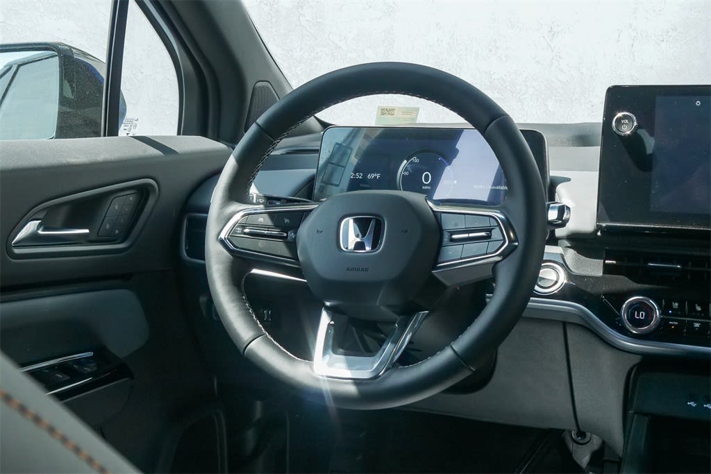 Thumbnail: 2025 Honda Prologue - 11