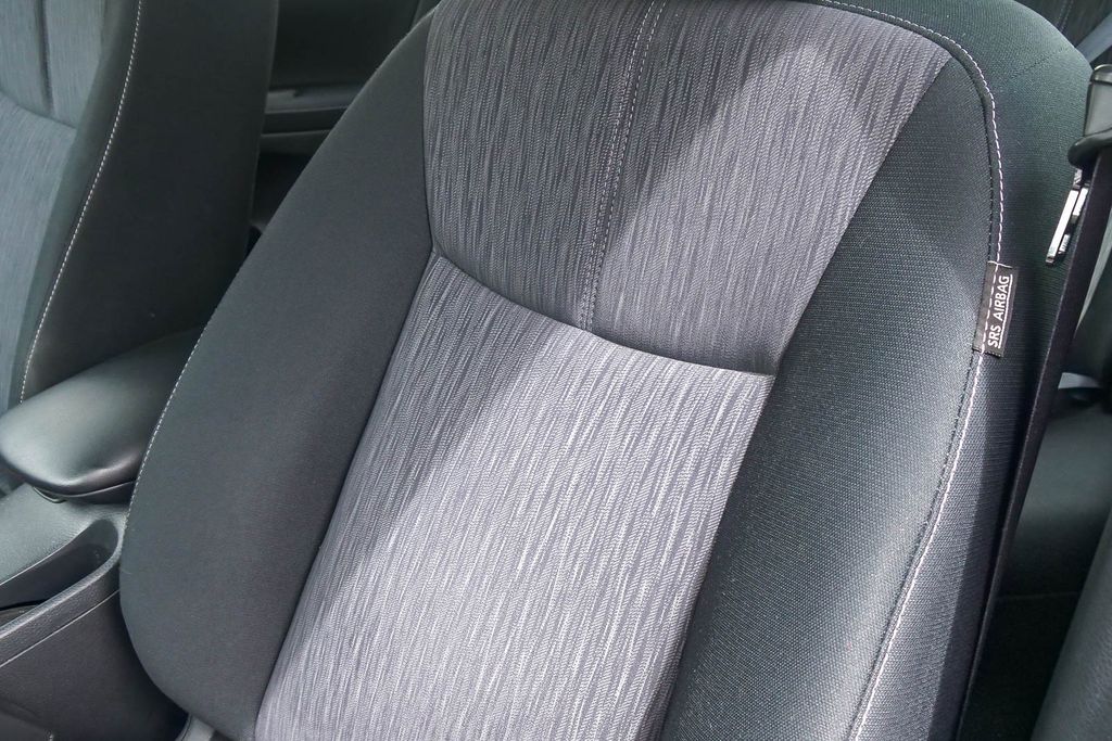 Thumbnail: 2014 Nissan Sentra - 7