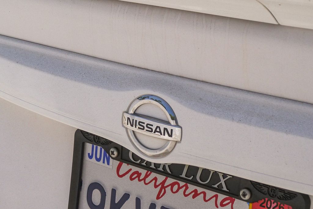 Thumbnail: 2017 Nissan Versa - 5