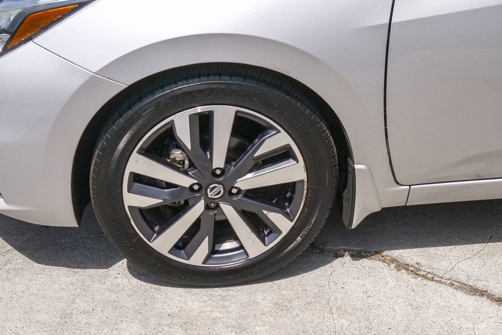 Thumbnail: 2021 Nissan Versa - 6