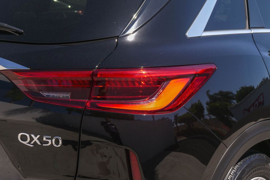 Thumbnail: 2019 INFINITI QX50 - 13