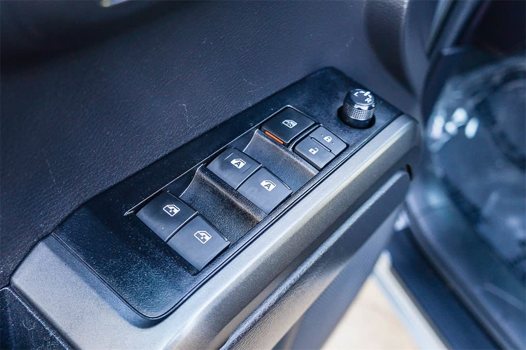 Thumbnail: 2023 Toyota Tacoma - 26