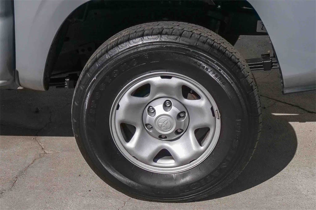 Thumbnail: 2021 Toyota Tacoma - 20