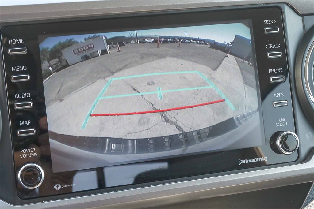 Thumbnail: 2021 Toyota Tacoma - 26