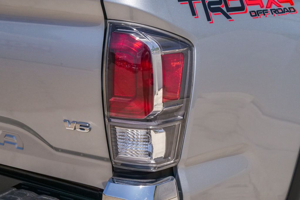 Thumbnail: 2023 Toyota Tacoma - 21