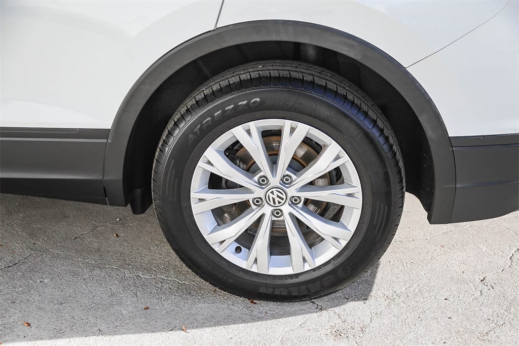 Thumbnail: 2019 Volkswagen Tiguan - 19