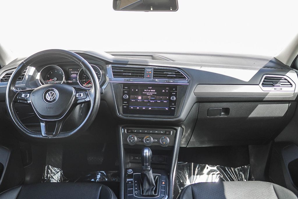 Thumbnail: 2019 Volkswagen Tiguan - 2