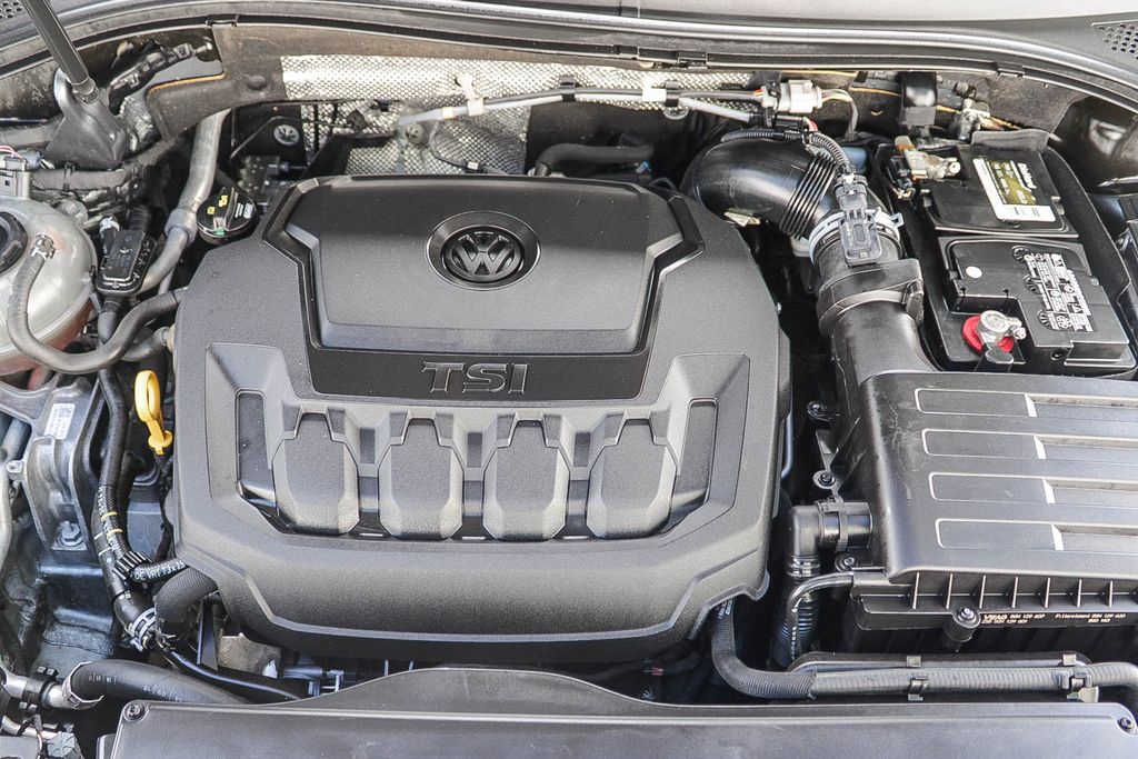 Thumbnail: 2019 Volkswagen Tiguan - 7