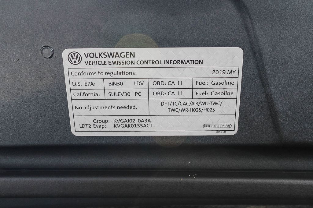 Thumbnail: 2019 Volkswagen Tiguan - 16