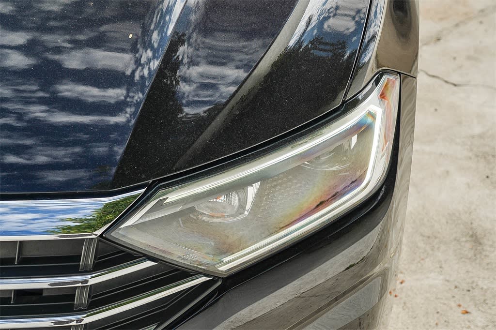 Thumbnail: 2021 Volkswagen Jetta - 4