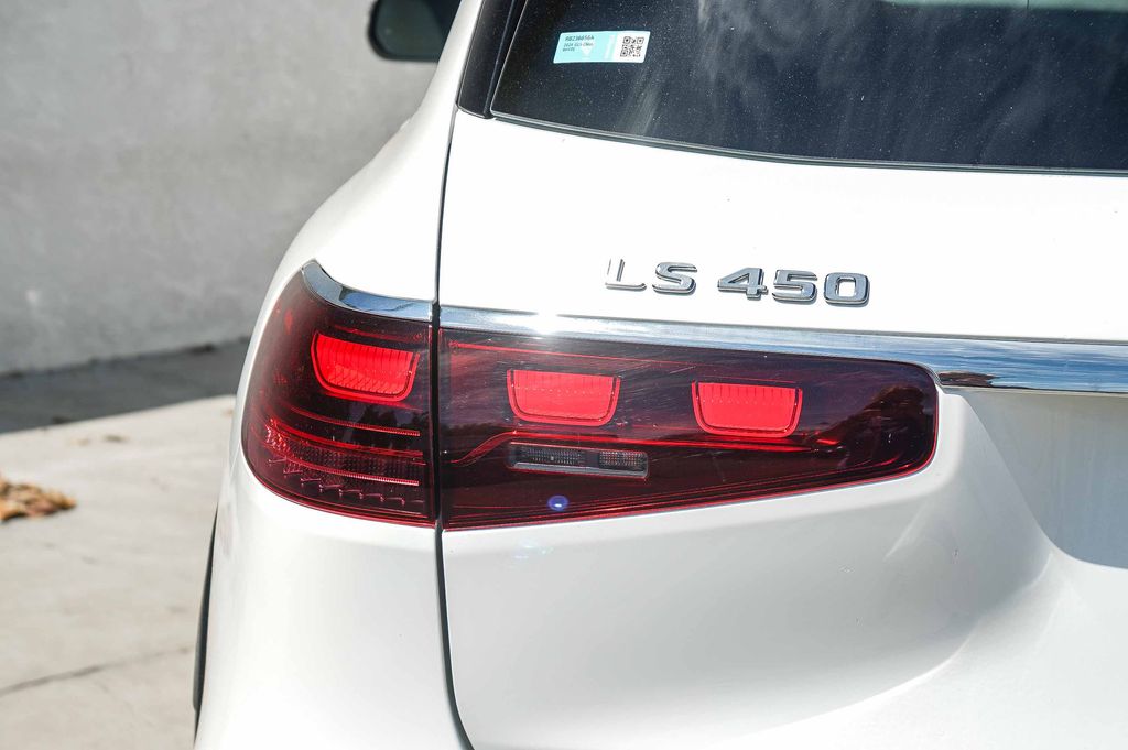 Thumbnail: 2024 Mercedes-Benz GLS - 18