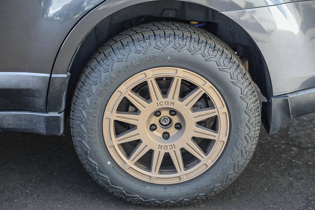 Thumbnail: 2013 Subaru Outback - 11