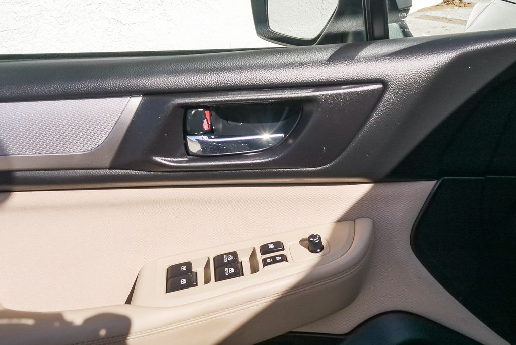 Thumbnail: 2017 Subaru Outback - 22