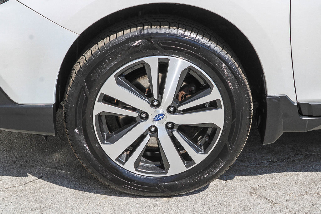 Thumbnail: 2018 Subaru Outback - 20