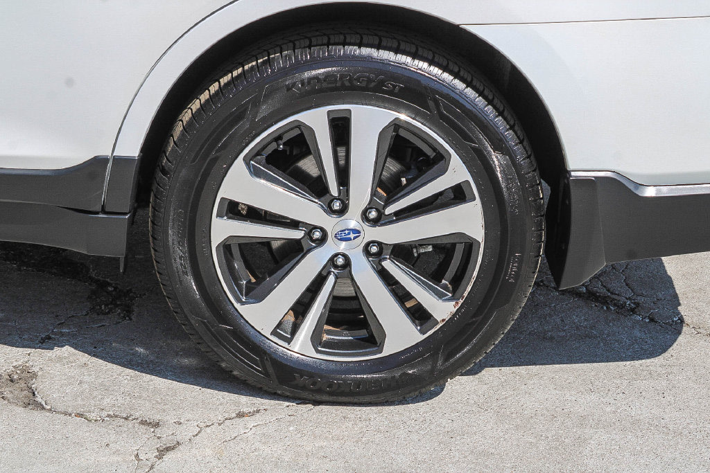 Thumbnail: 2018 Subaru Outback - 6