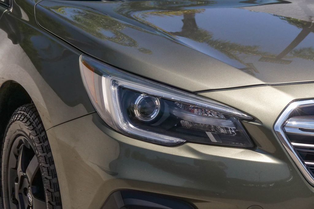 Thumbnail: 2019 Subaru Outback - 17