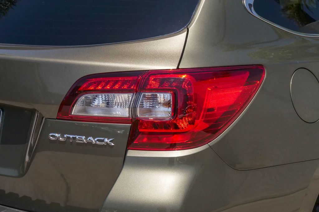 Thumbnail: 2019 Subaru Outback - 20
