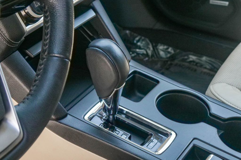 Thumbnail: 2019 Subaru Outback - 13
