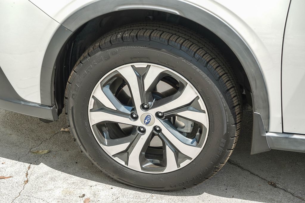 Thumbnail: 2020 Subaru Outback - 11