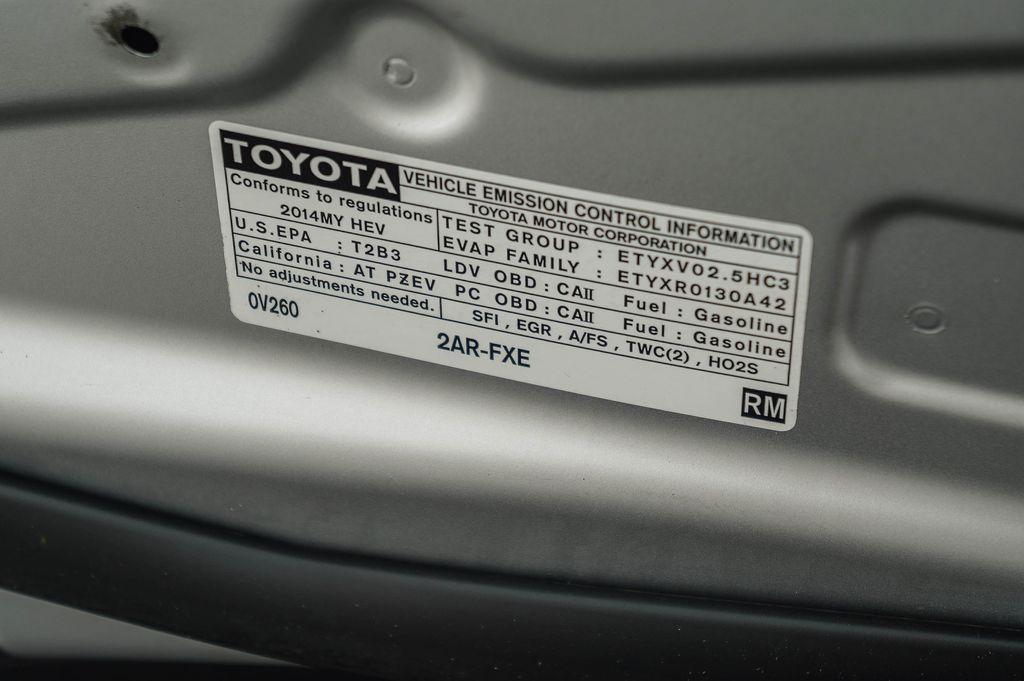 Thumbnail: 2014 Toyota Camry - 16