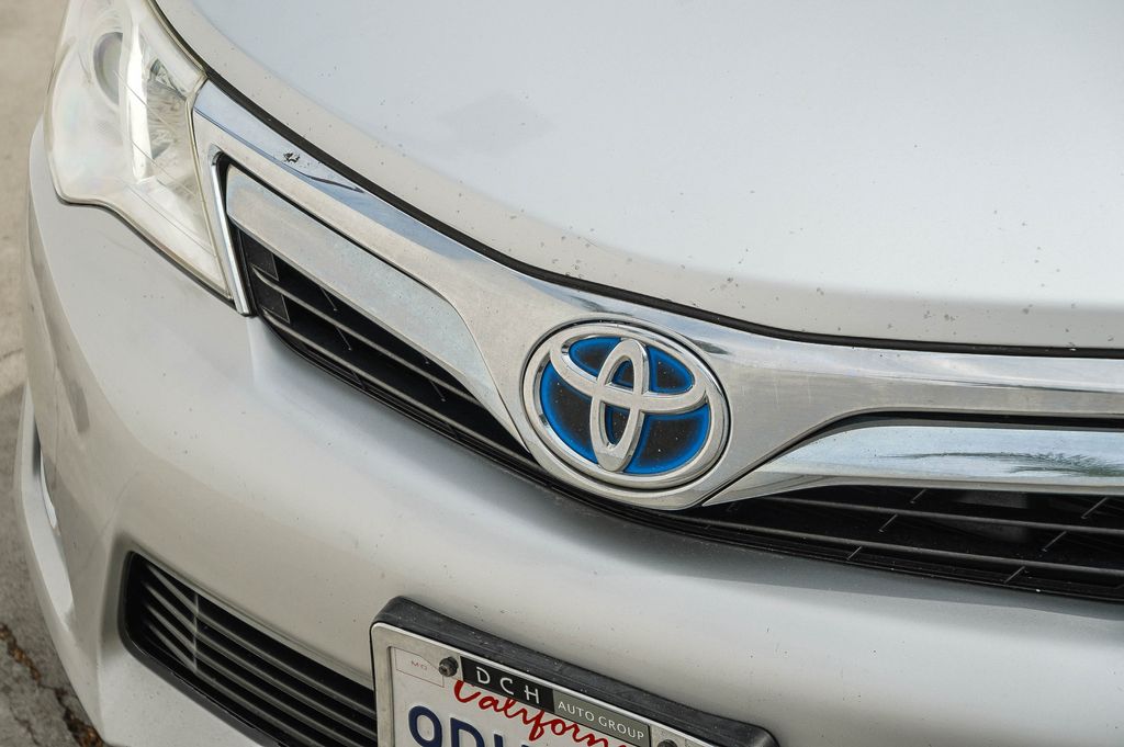 Thumbnail: 2014 Toyota Camry - 21