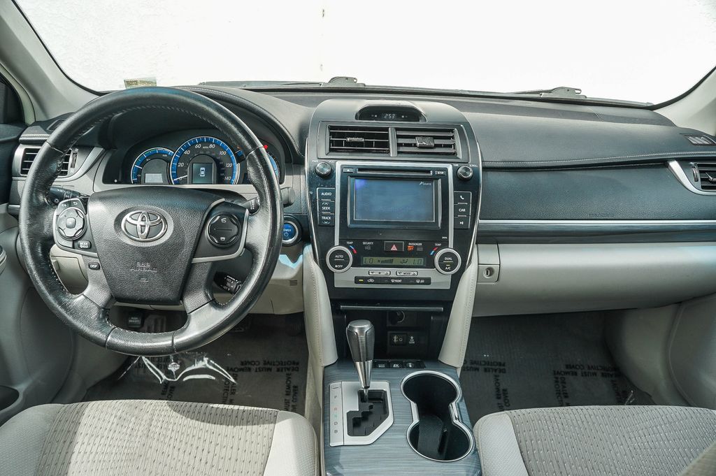 Thumbnail: 2014 Toyota Camry - 2