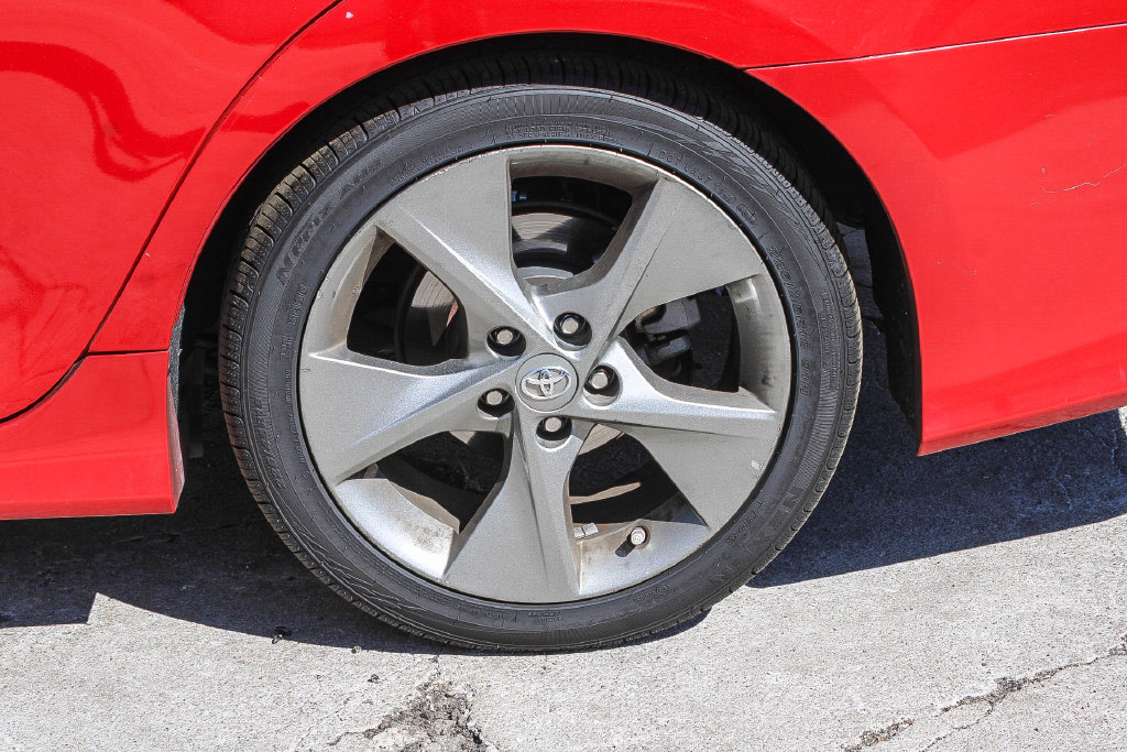 Thumbnail: 2014 Toyota Camry - 5