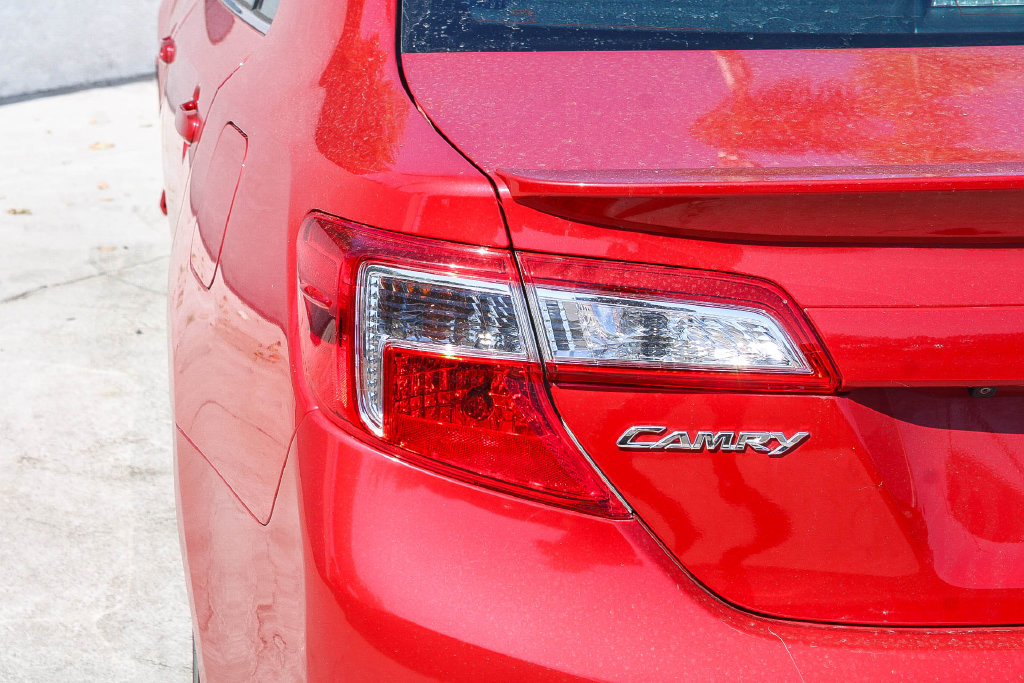 Thumbnail: 2014 Toyota Camry - 4