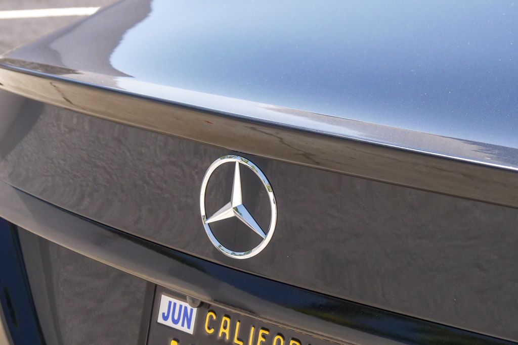 Thumbnail: 2018 Mercedes-Benz C-Class - 5