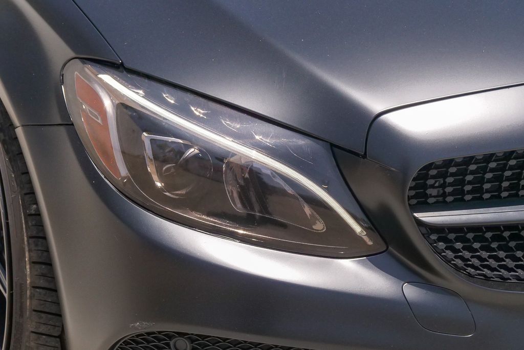 Thumbnail: 2016 Mercedes-Benz C-Class - 8