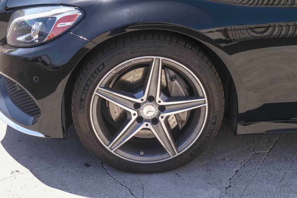 Thumbnail: 2015 Mercedes-Benz C-Class - 6
