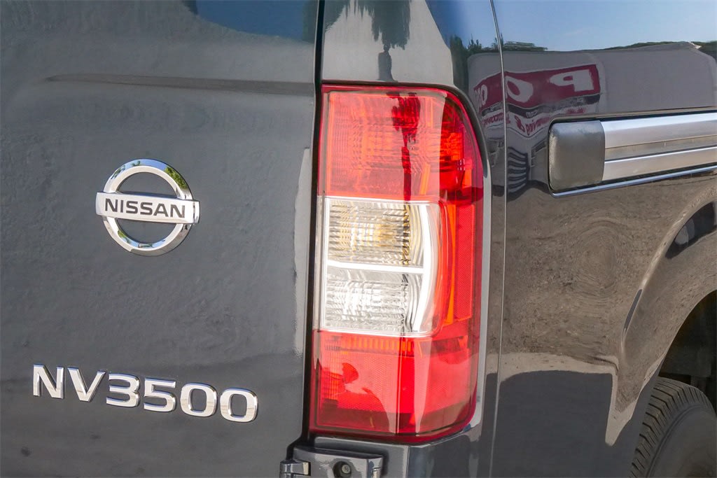 Thumbnail: 2017 Nissan NV - 11