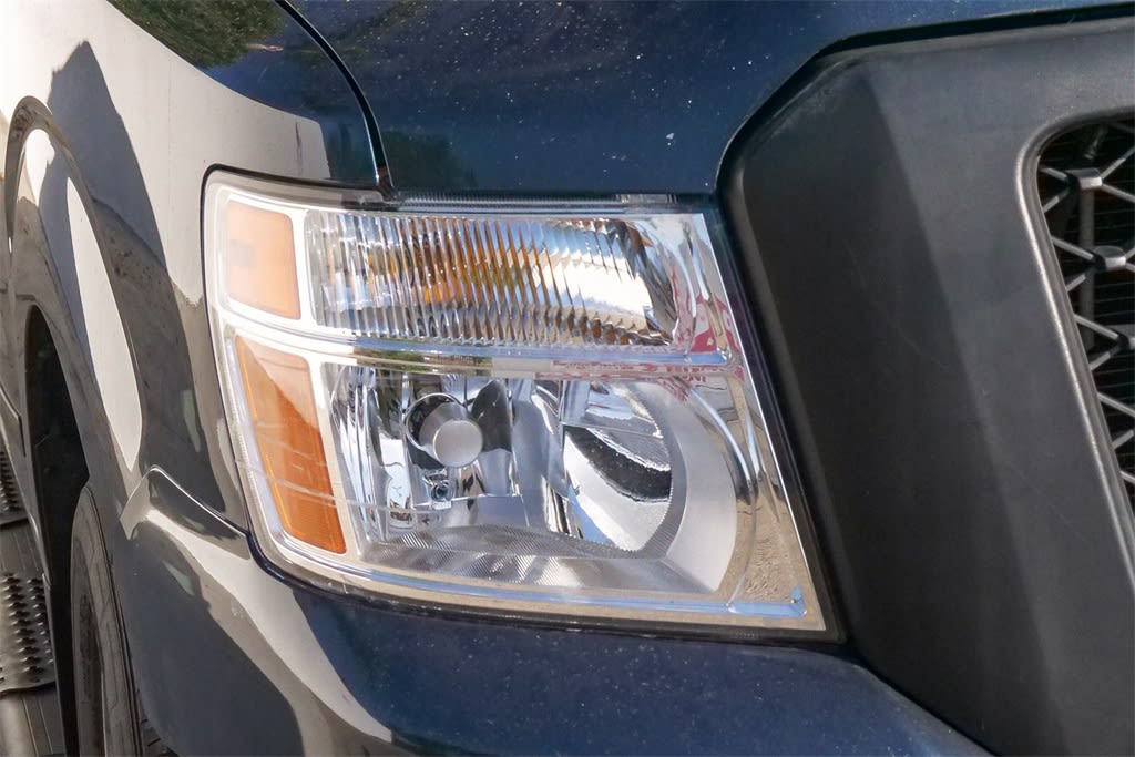 Thumbnail: 2017 Nissan NV - 8